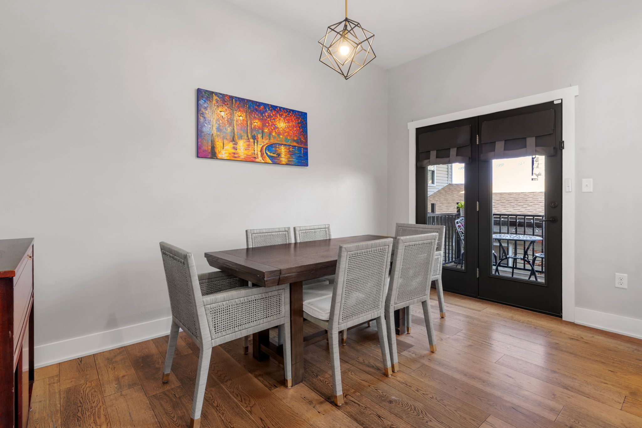 17-Diningroom