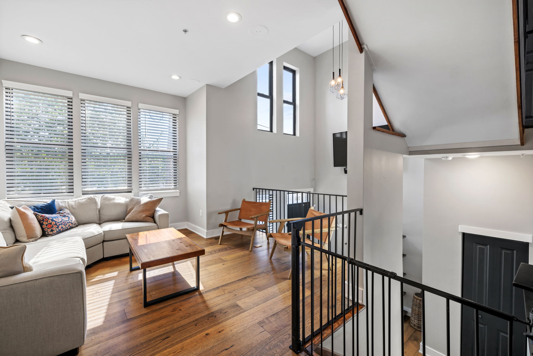5-Livingroom