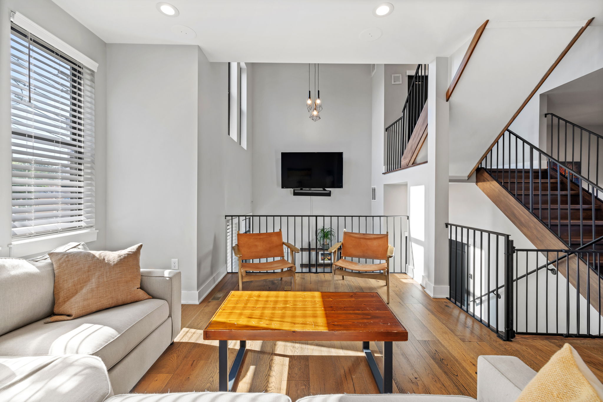 9-Livingroom
