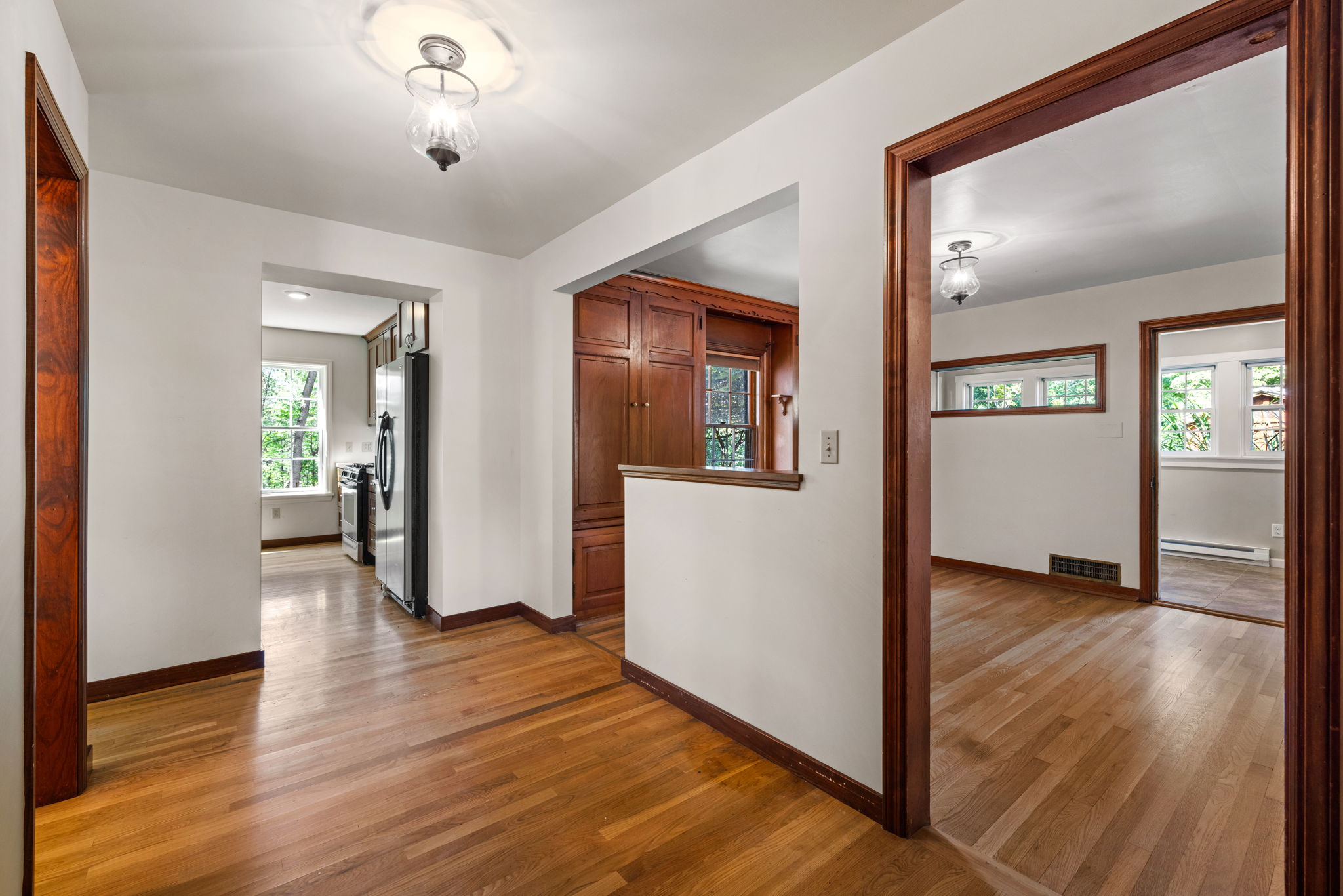 16-web-or-mls-prep_solutions_1182_windermere_dr-16