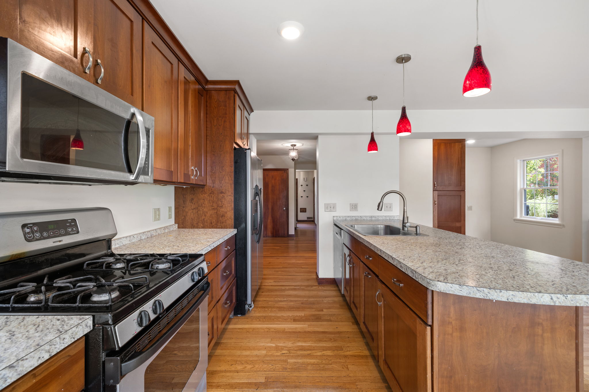 19-web-or-mls-prep_solutions_1182_windermere_dr-19