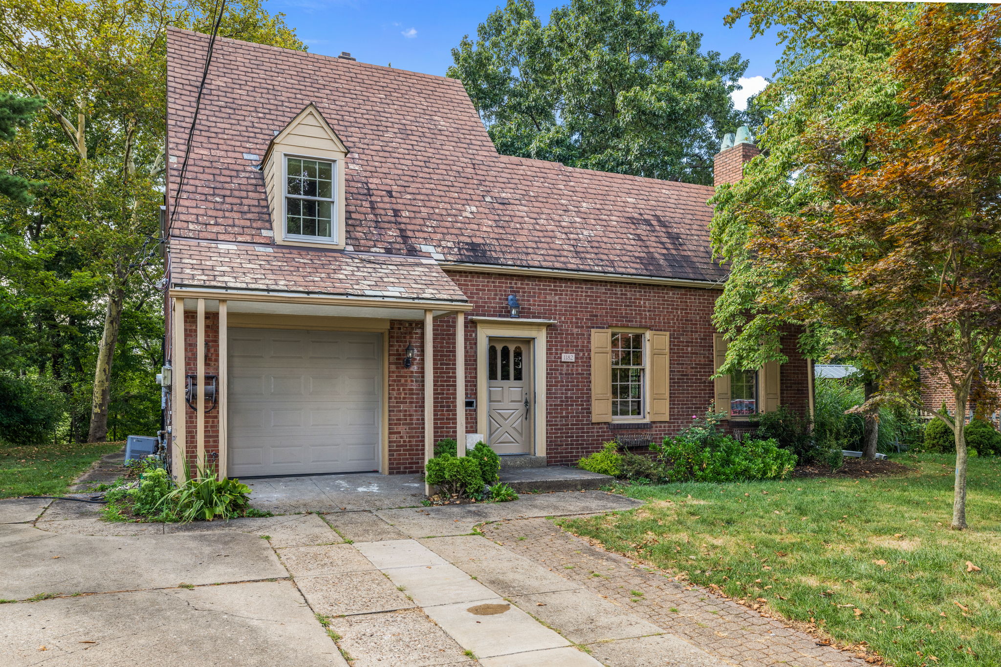 2-web-or-mls-prep_solutions_1182_windermere_dr-2