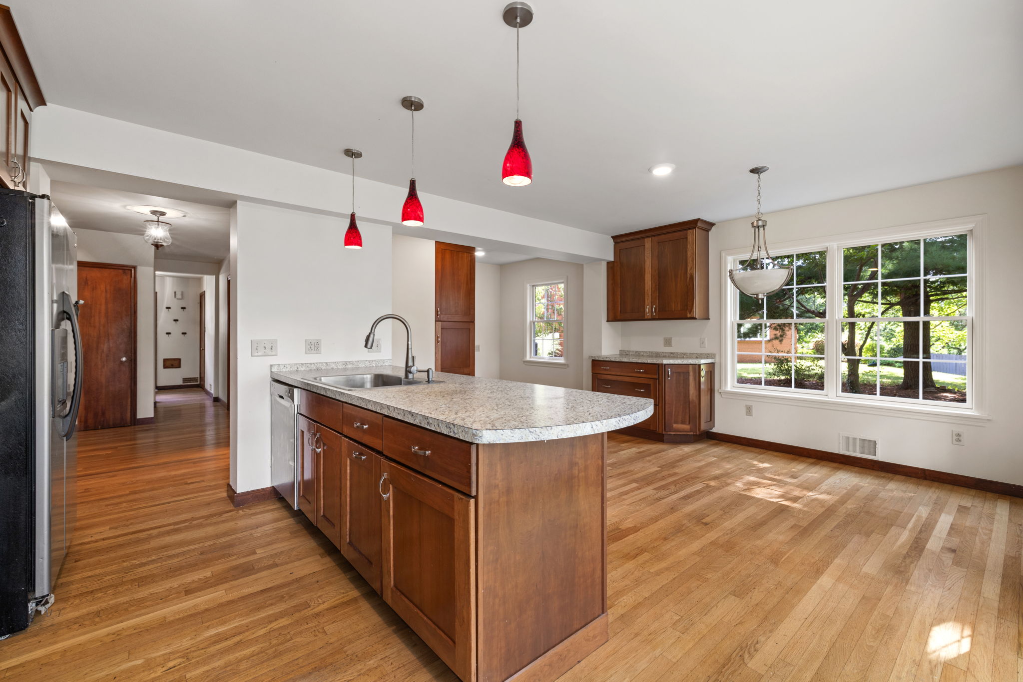 20-web-or-mls-prep_solutions_1182_windermere_dr-20