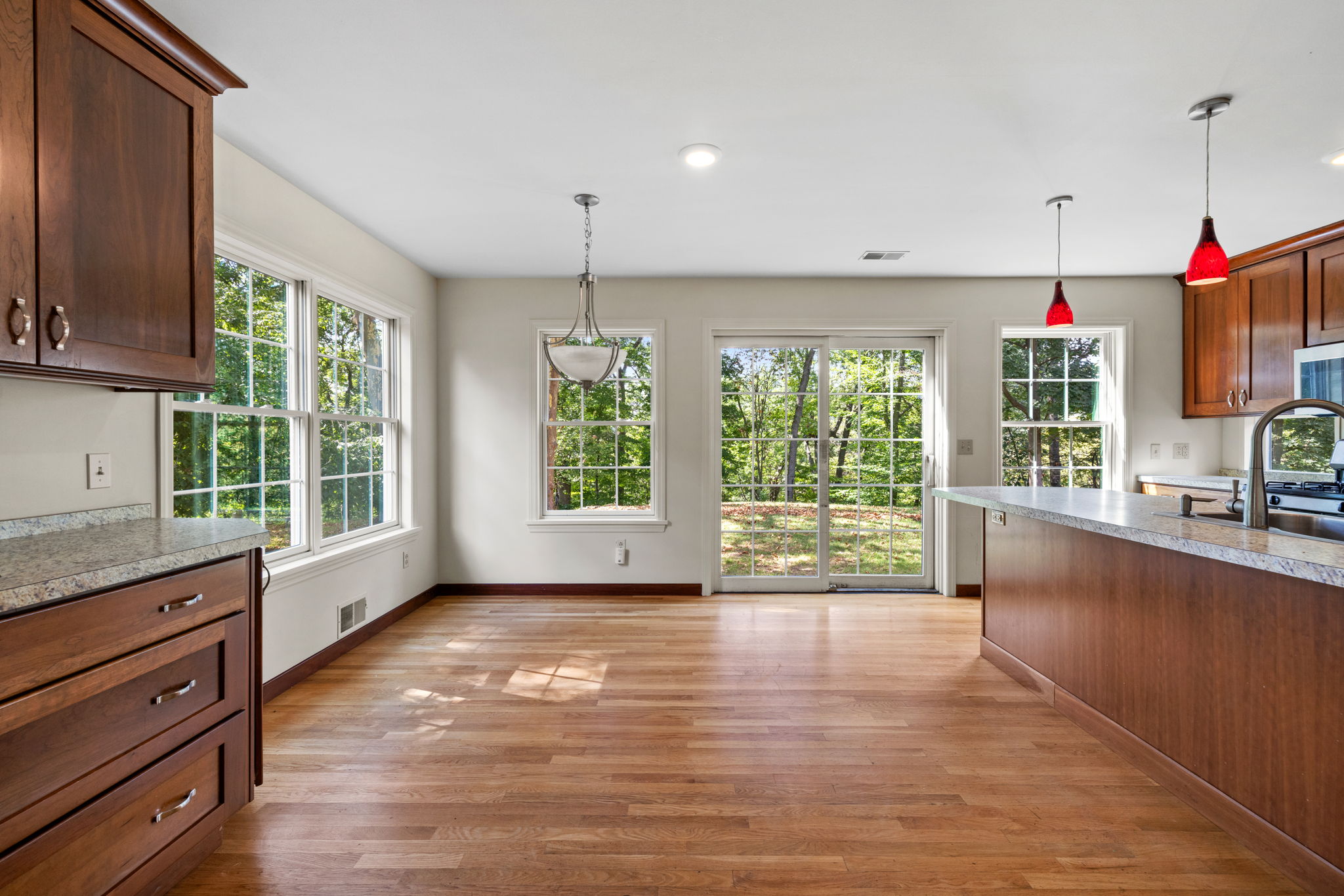 24-web-or-mls-prep_solutions_1182_windermere_dr-24