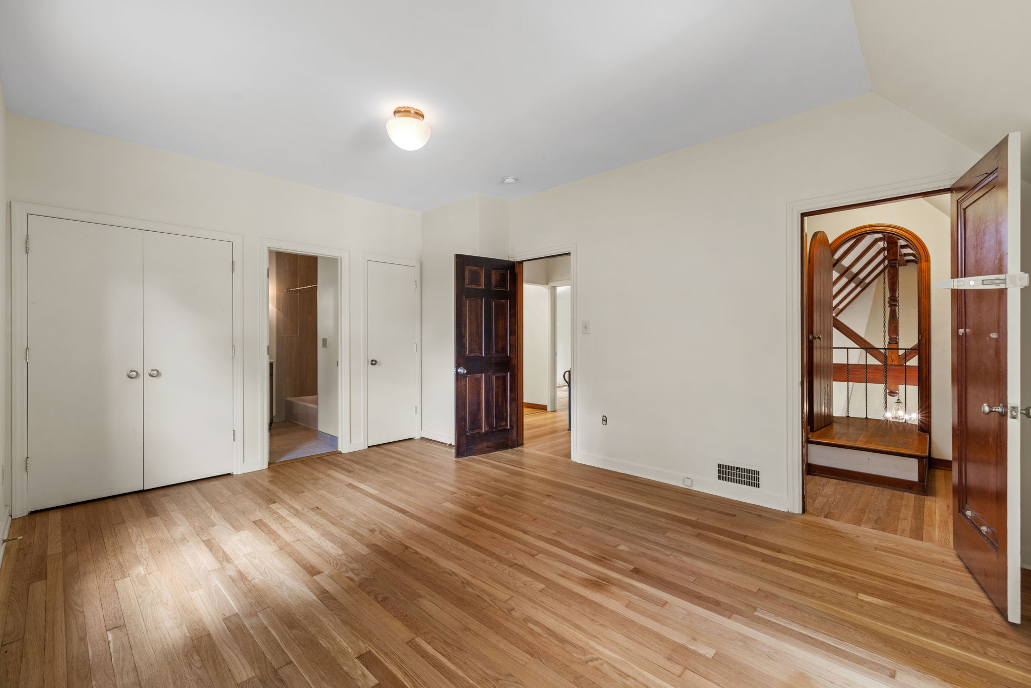 38-web-or-mls-prep_solutions_1182_windermere_dr-38