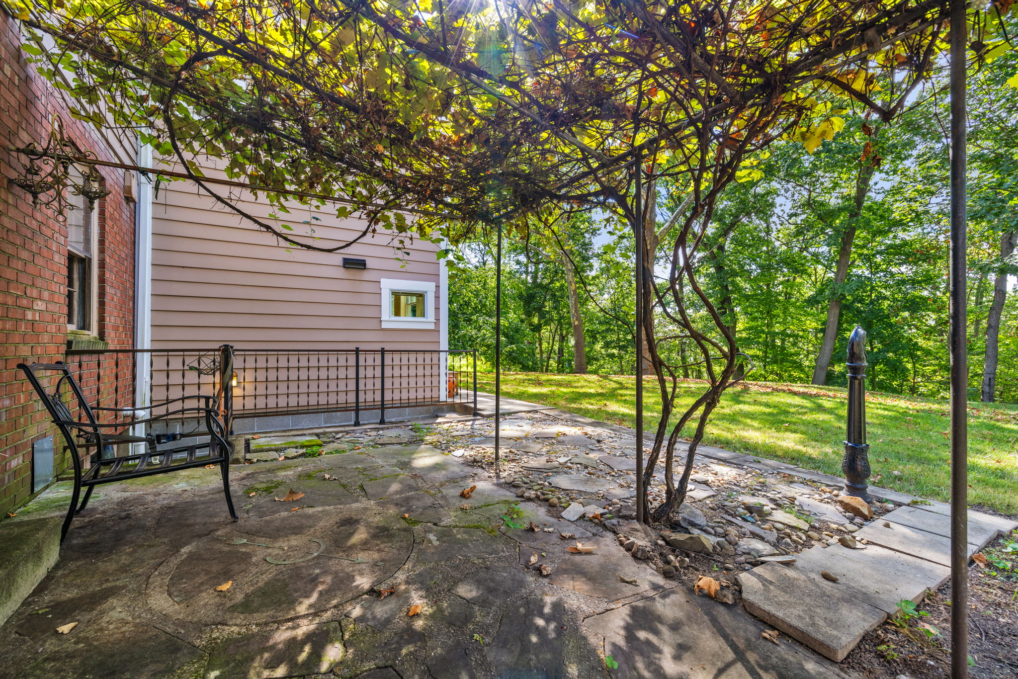 52-web-or-mls-prep_solutions_1182_windermere_dr-52
