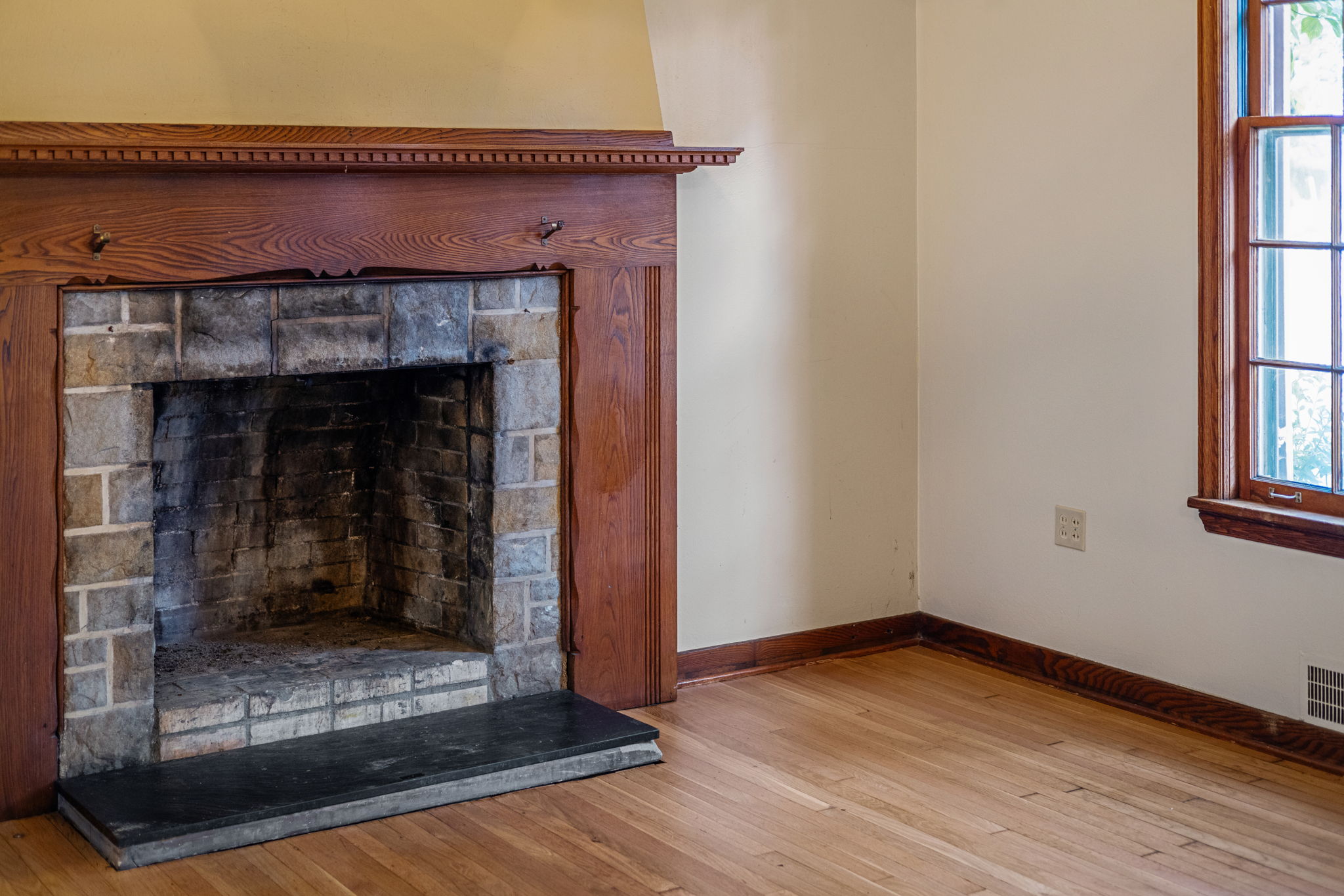 54-web-or-mls-prep_solutions_1182_windermere_dr-54