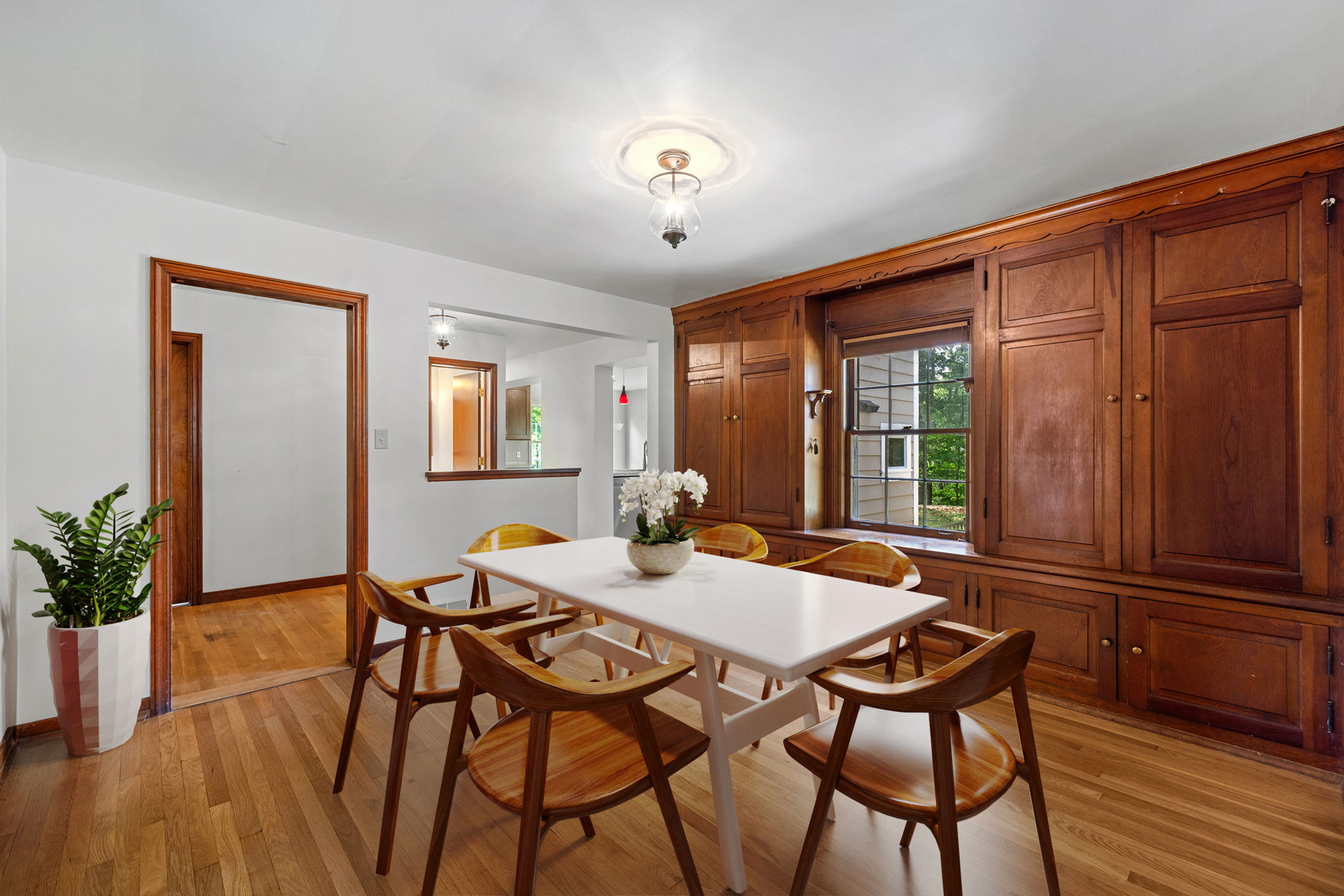 62-web-or-mls-prep_solutions_1182_windermere_dr-15_final
