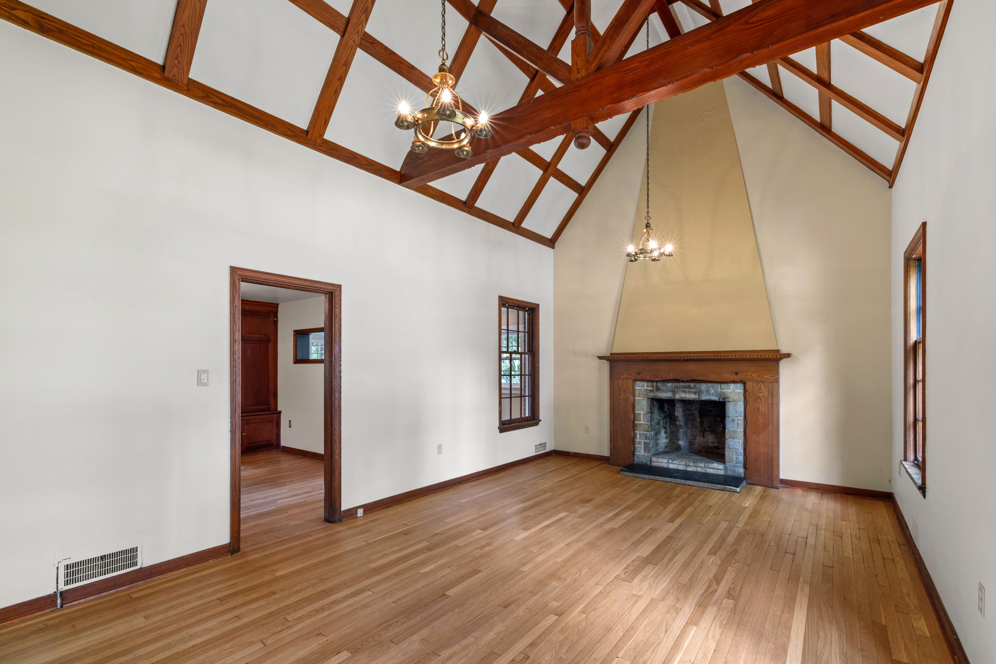 7-web-or-mls-prep_solutions_1182_windermere_dr-7