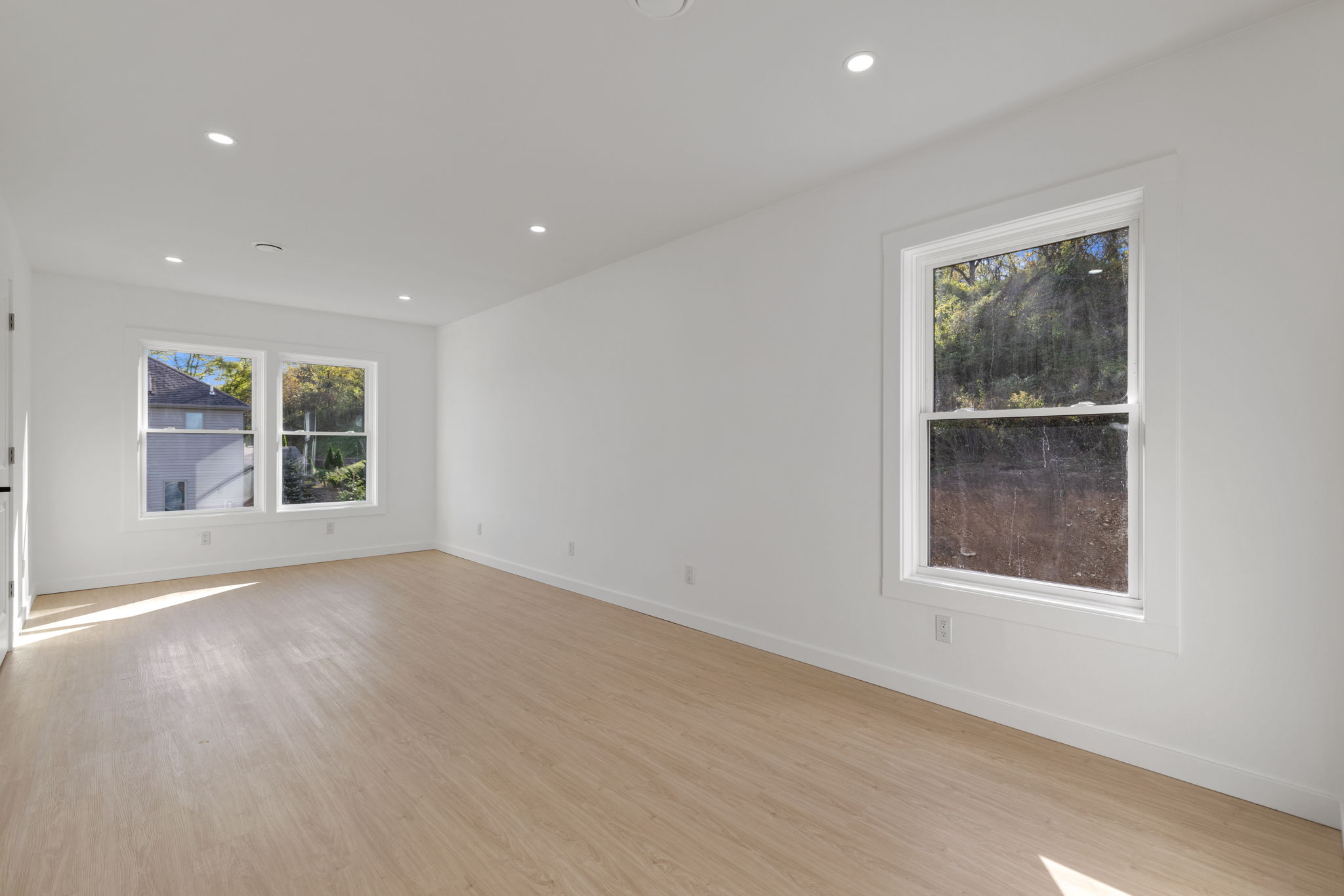 24-web-or-mls-479A4474