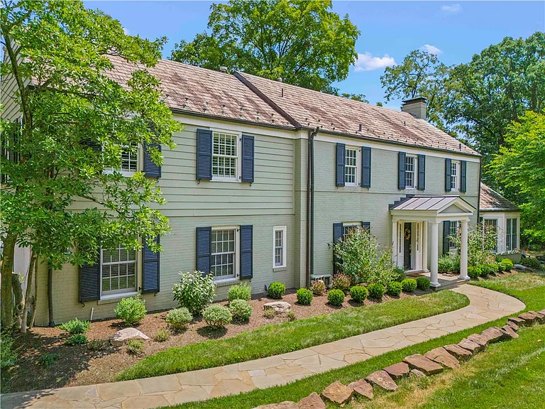 d3badd0a82e828c59fbd9af4b0510488-cc_ft_768