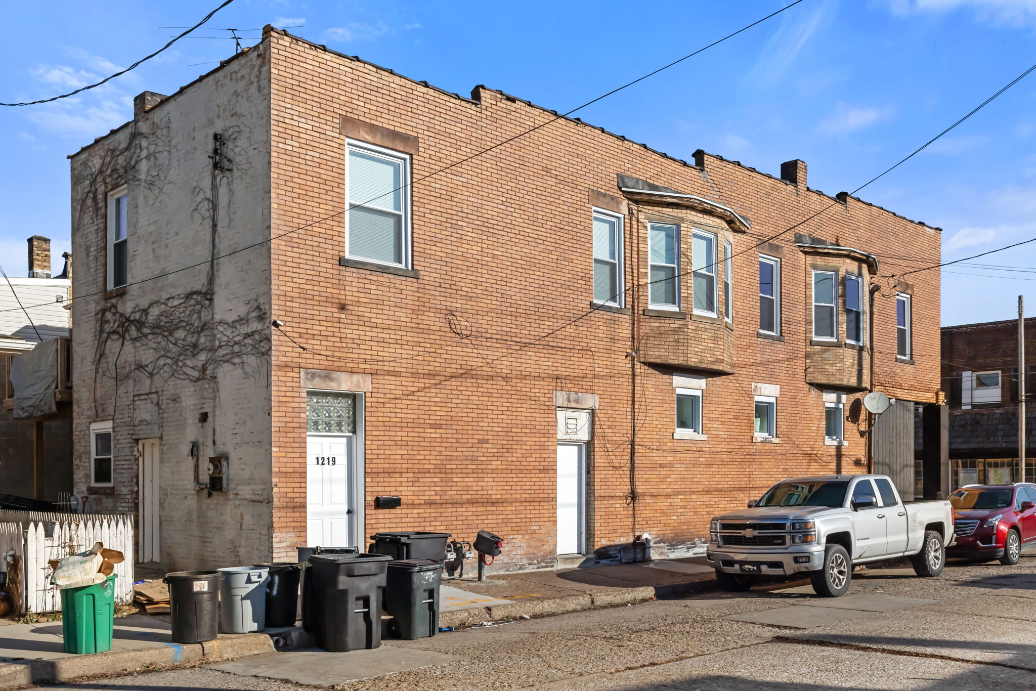 10-web-or-mls-prep_solutions_1219_merchant_st-10
